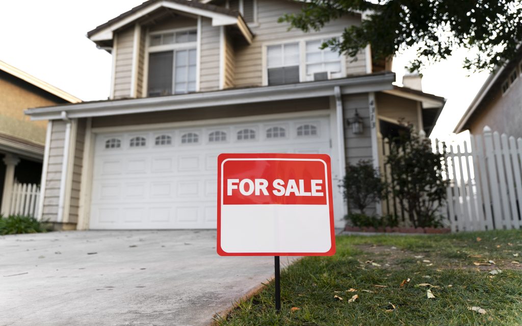 8 Tips Cepat Mendapatkan Listing Properti Secara Efektif