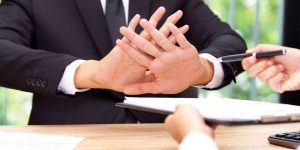 9 Tips Menghadapi Keberatan Calon Pembeli Properti